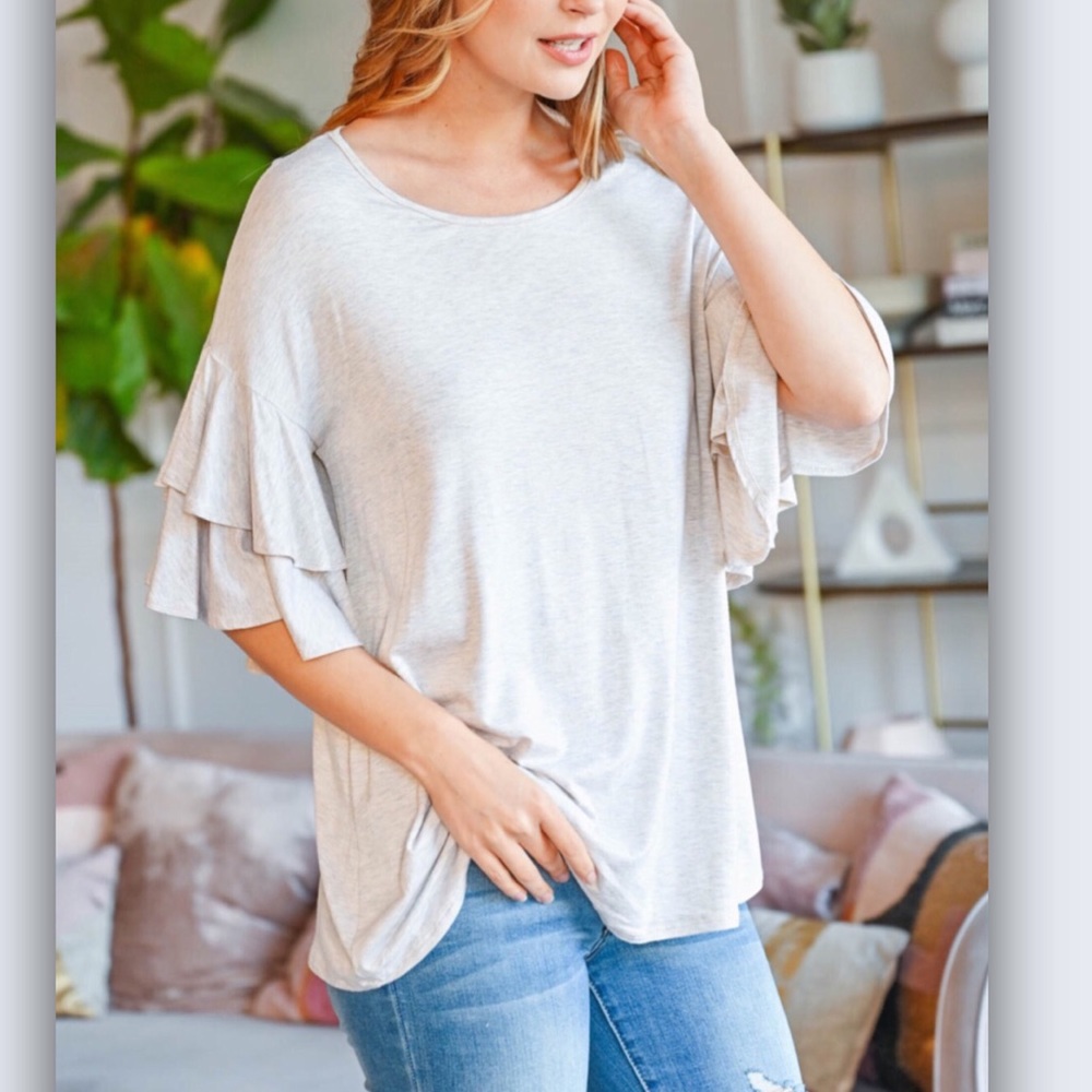 Women’s Oatmeal Layered Ruffle Sleeves Tunic Top